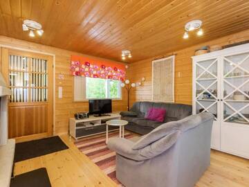 Фотографии Дома для отпуска Holiday Home Kiikkukallio г. Hankamäki (Финляндия) №2 Фото Дома для отпуска Holiday Home Kiikkukallio г. Hankamäki 2